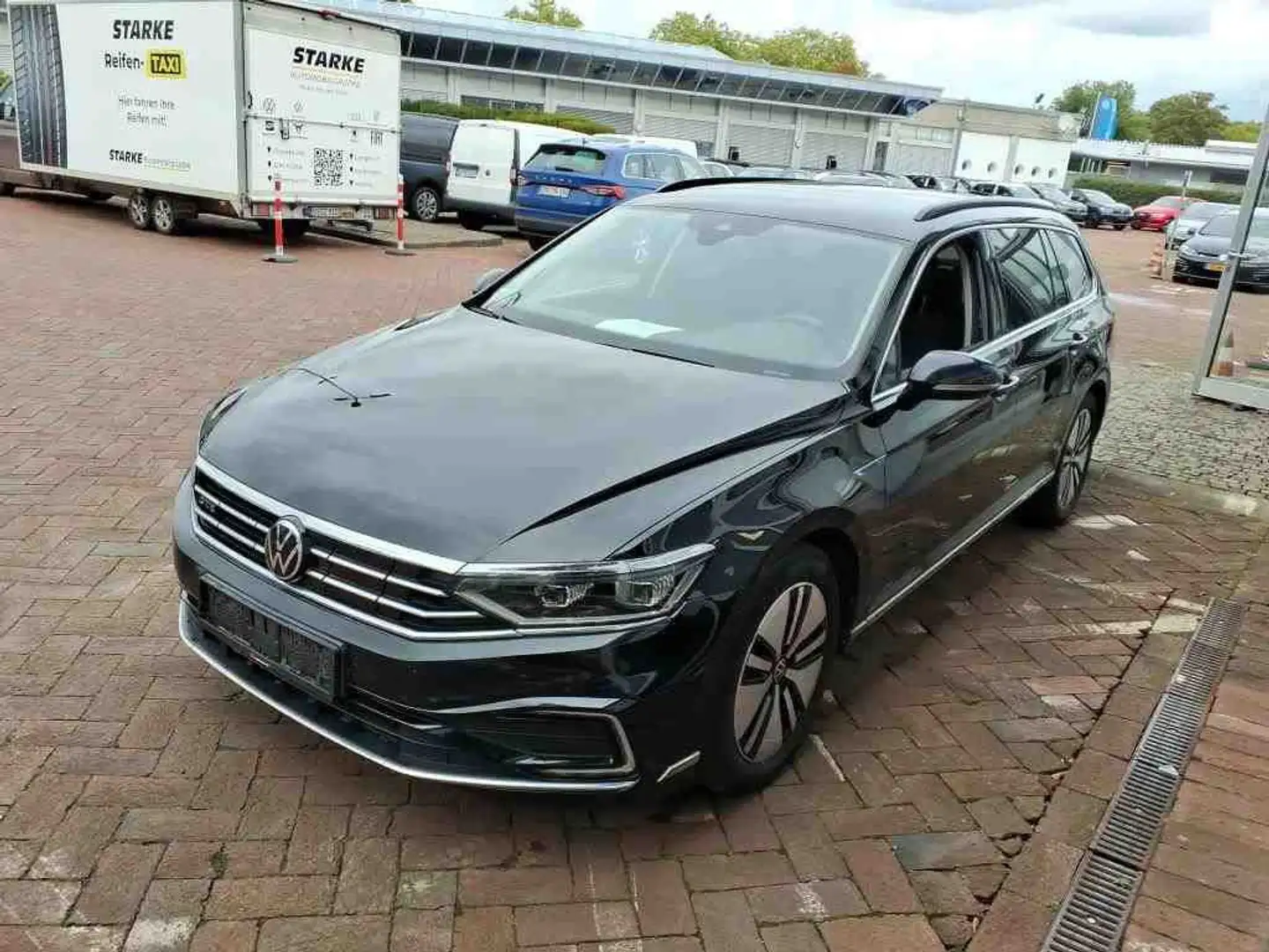 Volkswagen Passat Variant 1.4 TSI GTE MATRIX VIRTUAL AHK Schwarz - 1