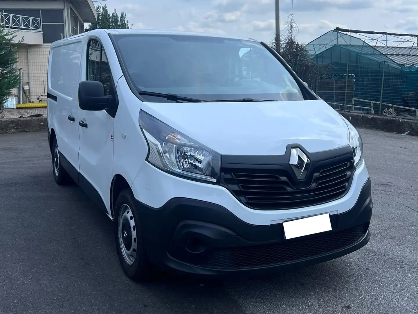 Renault Trafic ccm Weiß - 2