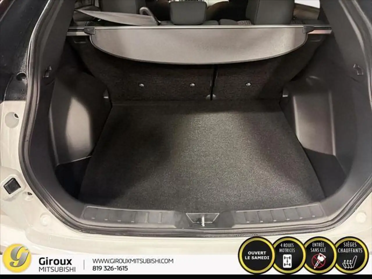 Mitsubishi Eclipse Cross снимка Mitsubishi Eclipse Cross