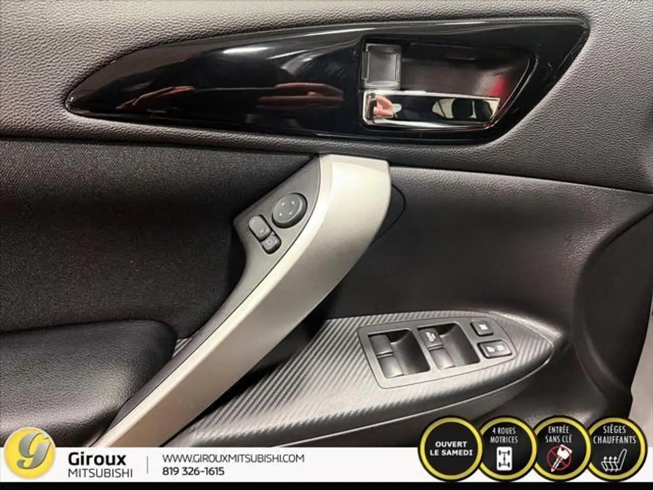 Mitsubishi Eclipse Cross снимка Mitsubishi Eclipse Cross