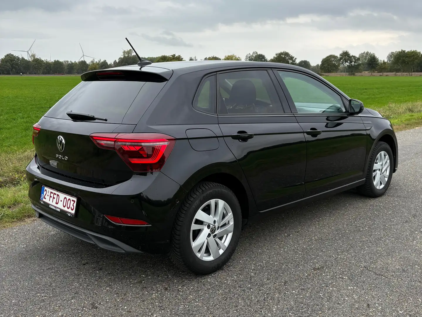 Volkswagen Polo Polo 1.0 TSI OPF DSG Style Zwart - 2