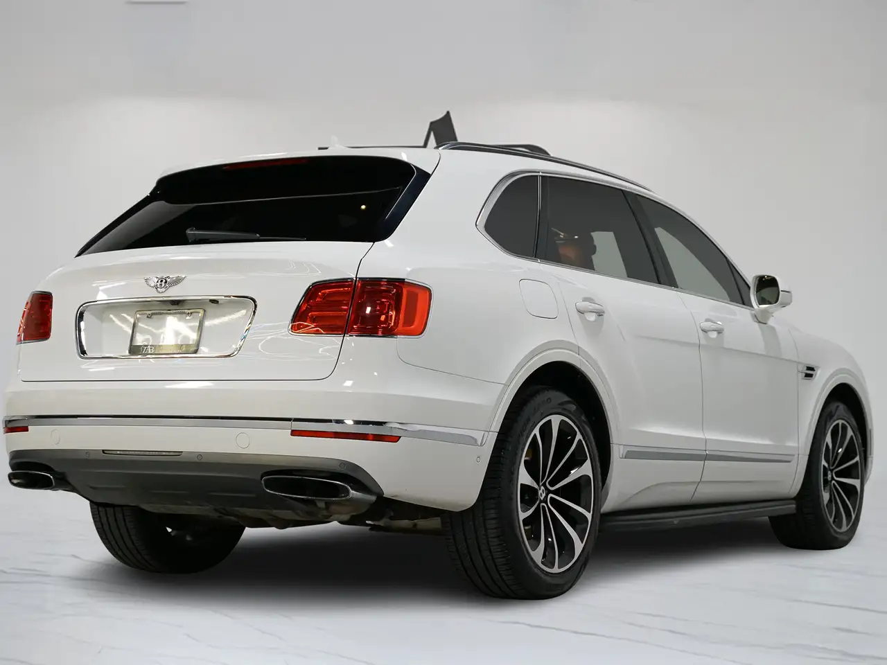 Bentley Bentayga снимка Bentley Bentayga