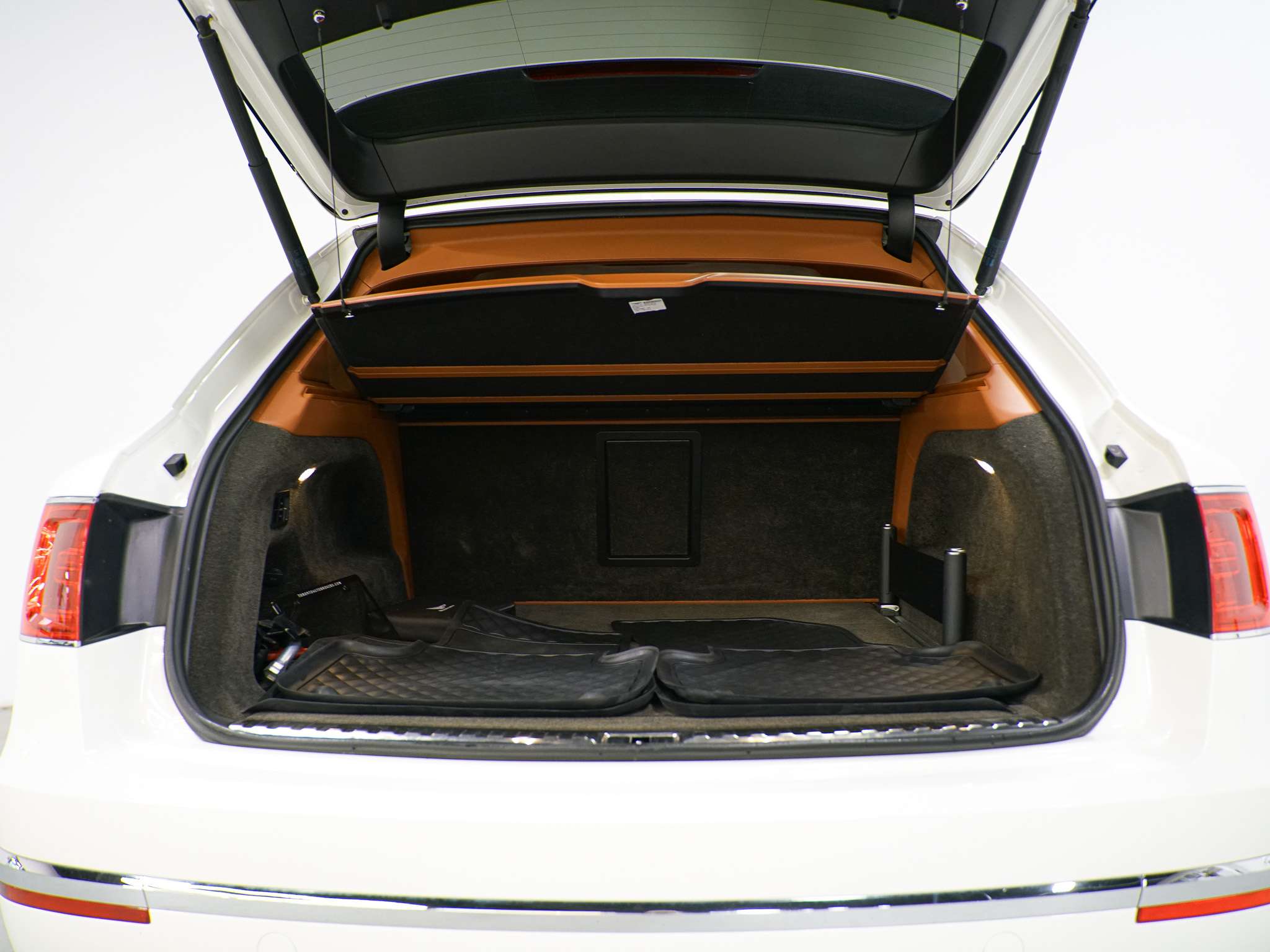 used 2017 Bentley Bentayga car, priced at $89,900