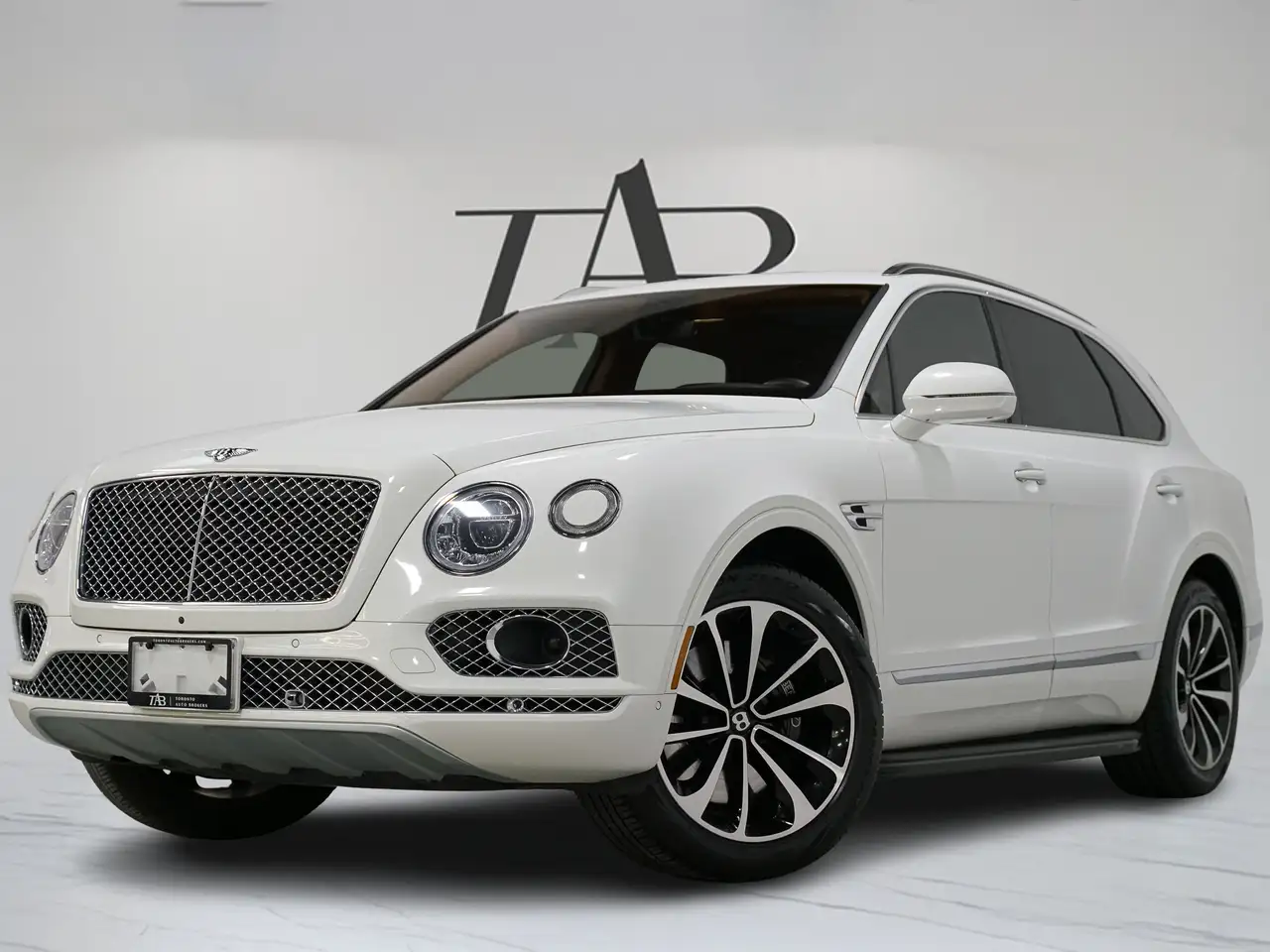Bentley Bentayga снимка Bentley Bentayga