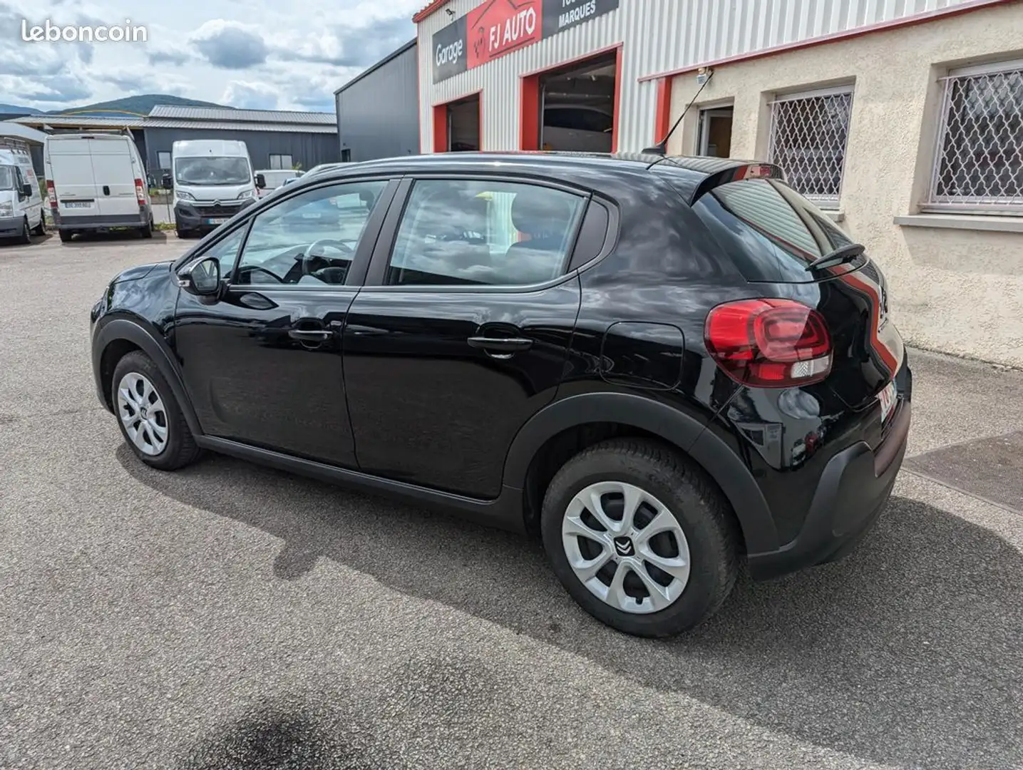 Citroen C3 1.5 blue hdi 100 FEEL Nero - 2