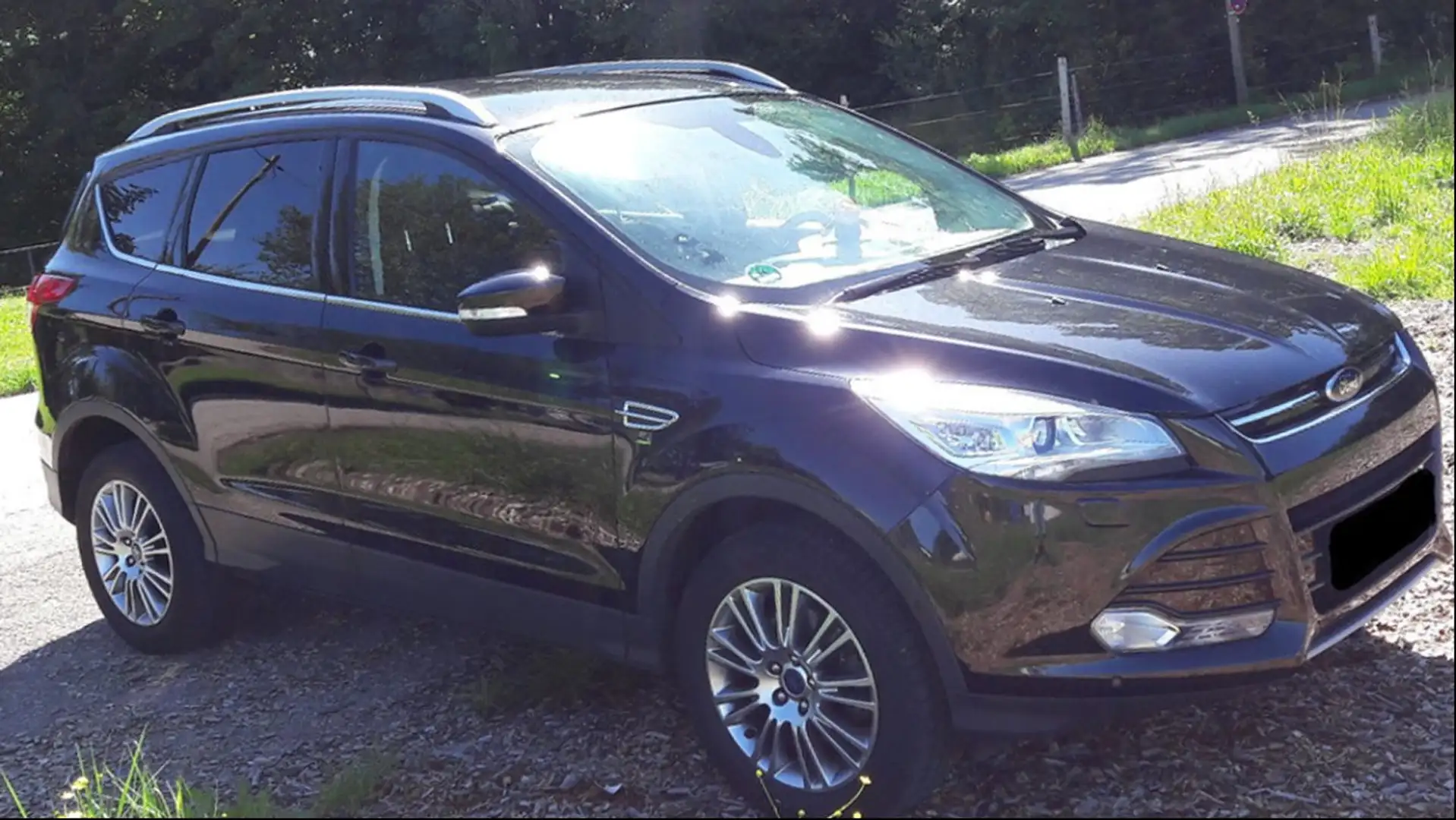 Ford Kuga Kuga 1.6 EcoBoost 2x4 Schwarz - 1