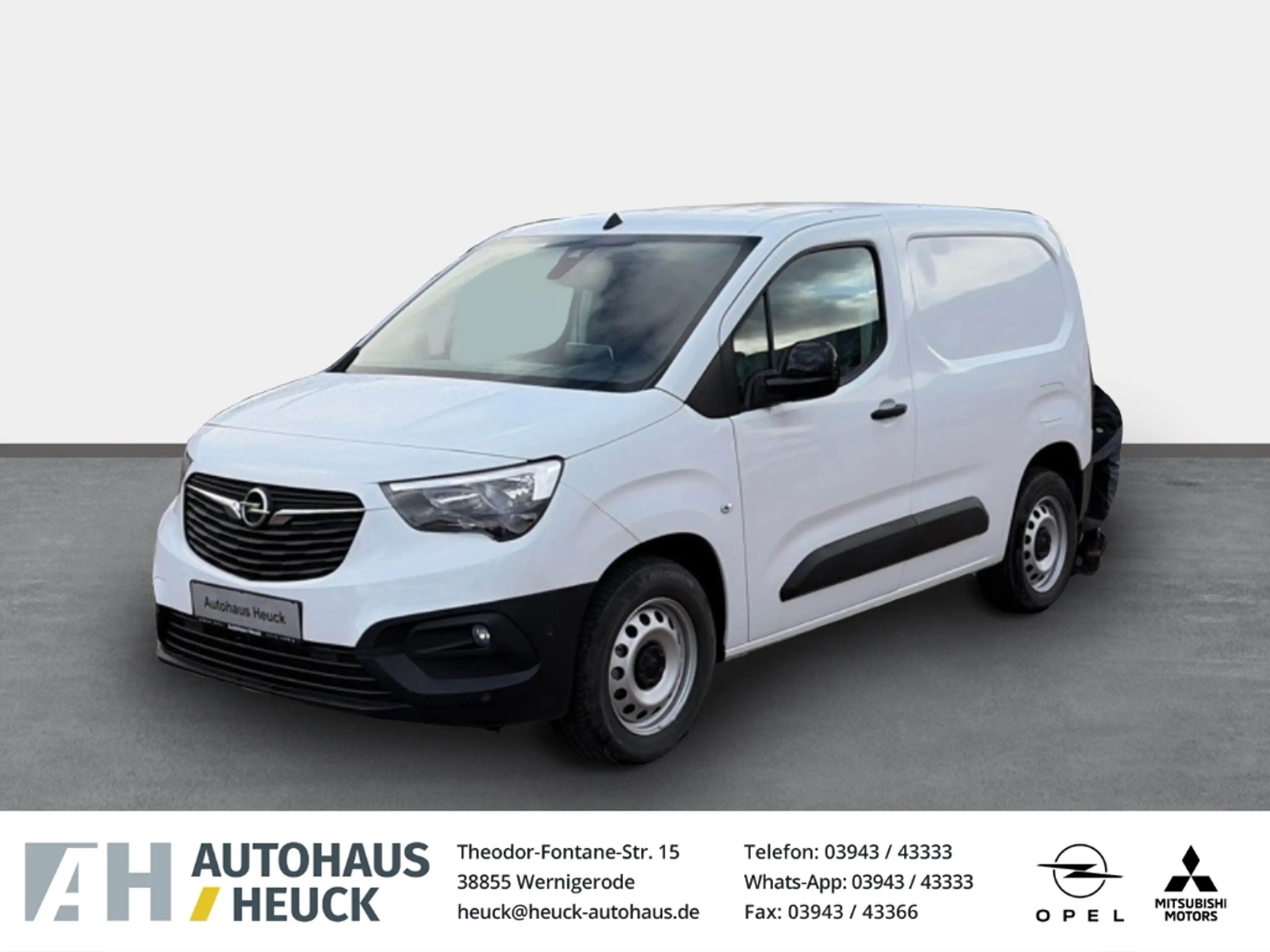 Opel Combo Cargo-e Basis Apple CarPlay Android Auto Mehrzonen