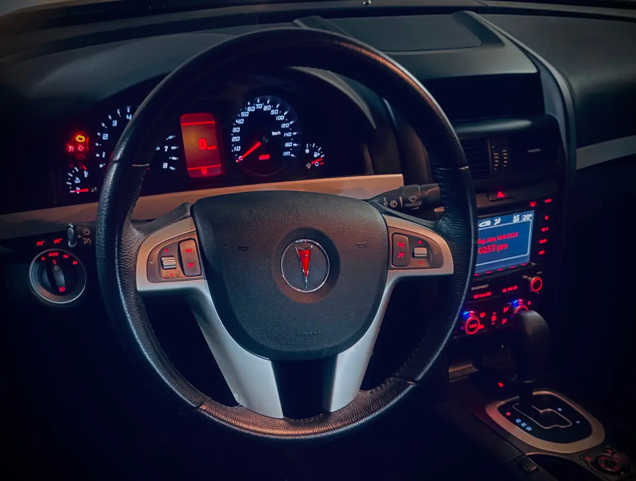 Pontiac G8 снимка Pontiac G8