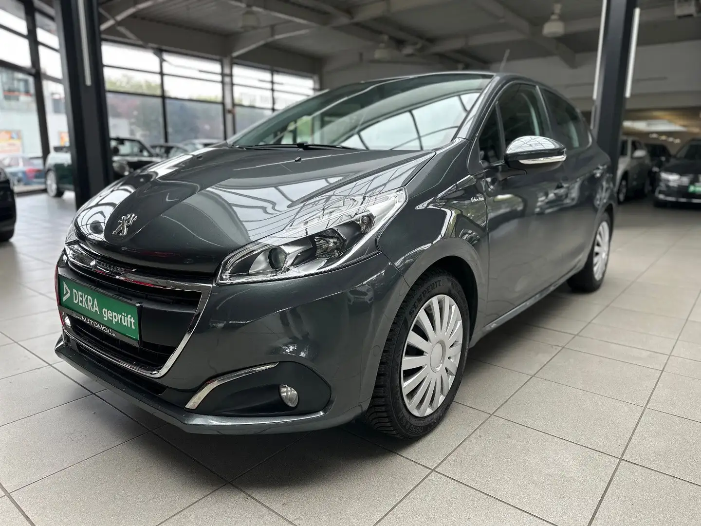 Peugeot 208 Active*Bluetooth,*USB*Klima*Allwetter* Gris - 1