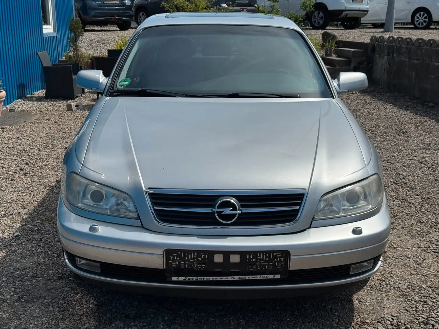 Opel Omega B 2,5L V6**Automatik**Leder** HU 05/2024** Silber - 2