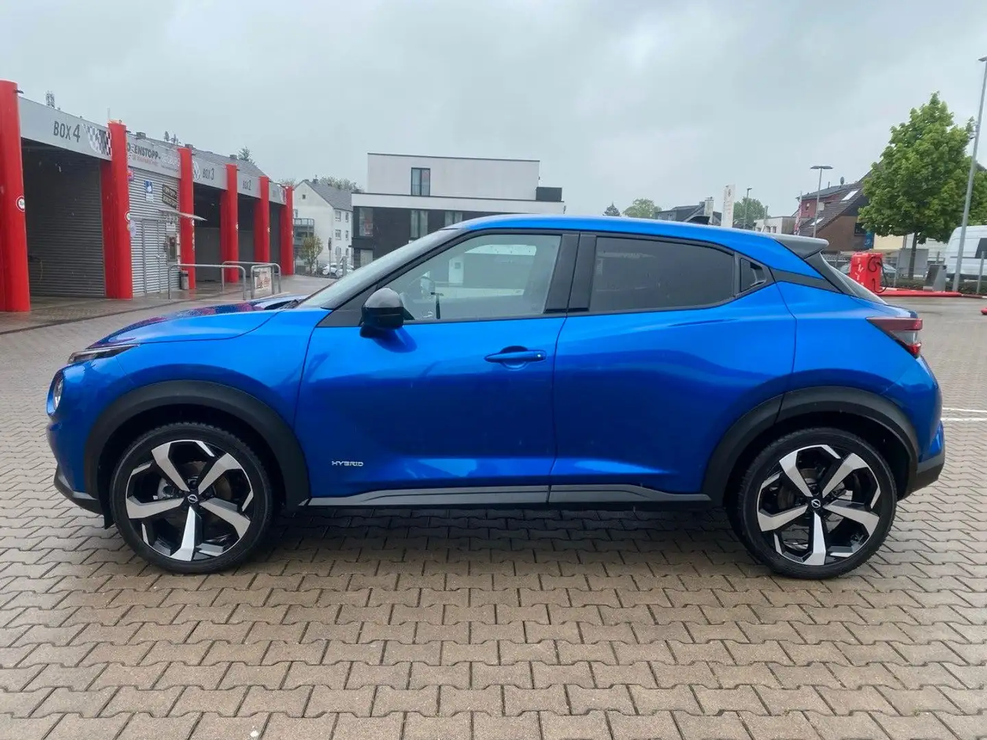 Nissan Juke Hybrid Tekna/360°/Winterpaket/ProPilot Blau - 2