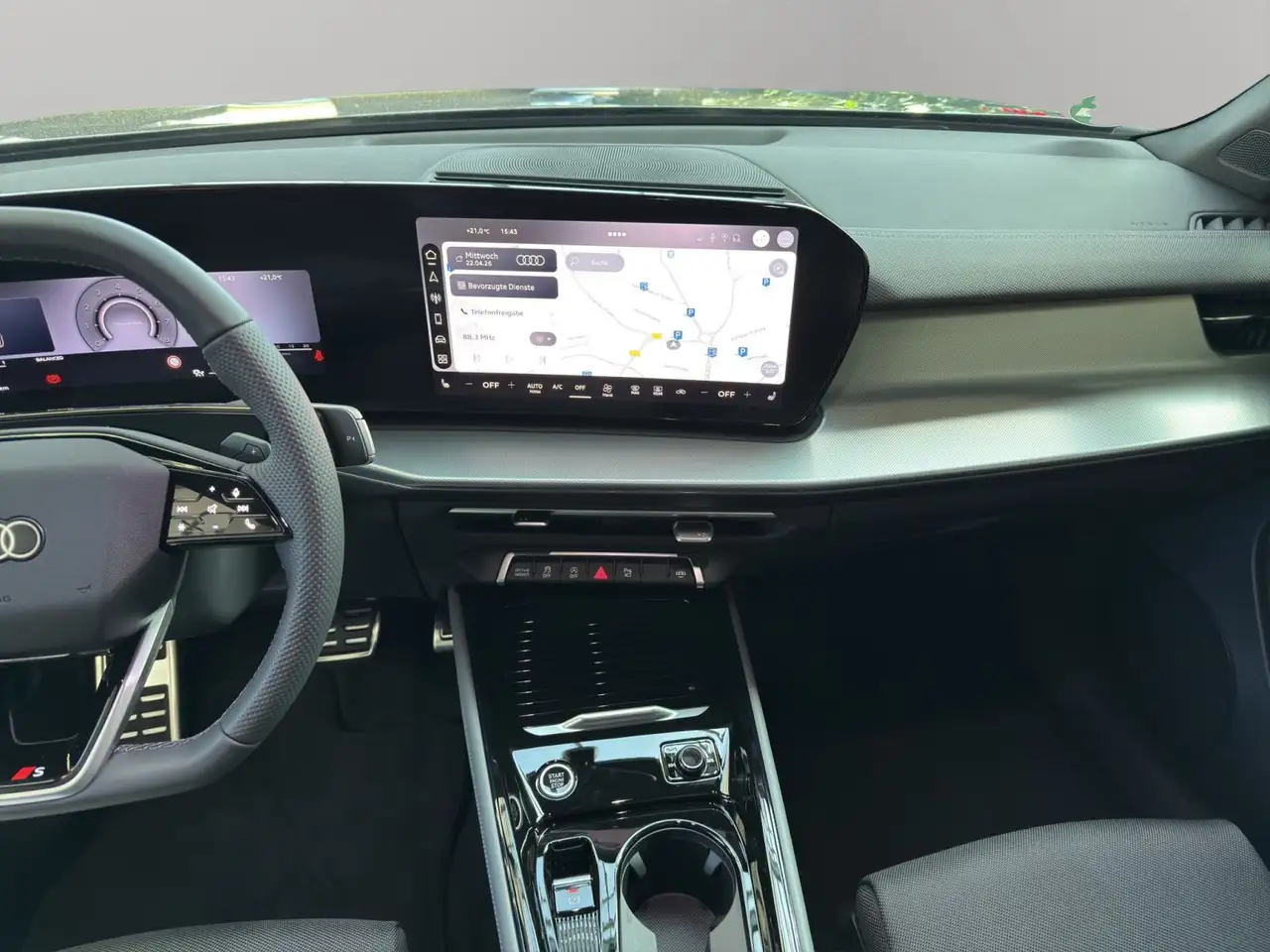 Audi Q3 SUV TFSI S line LED Navi Pano AHK 19" Rü 13