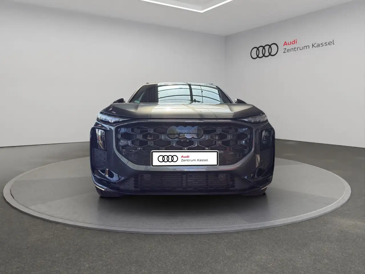 Audi Q3 SUV TFSI S line LED Navi Pano AHK 19" Rü 8