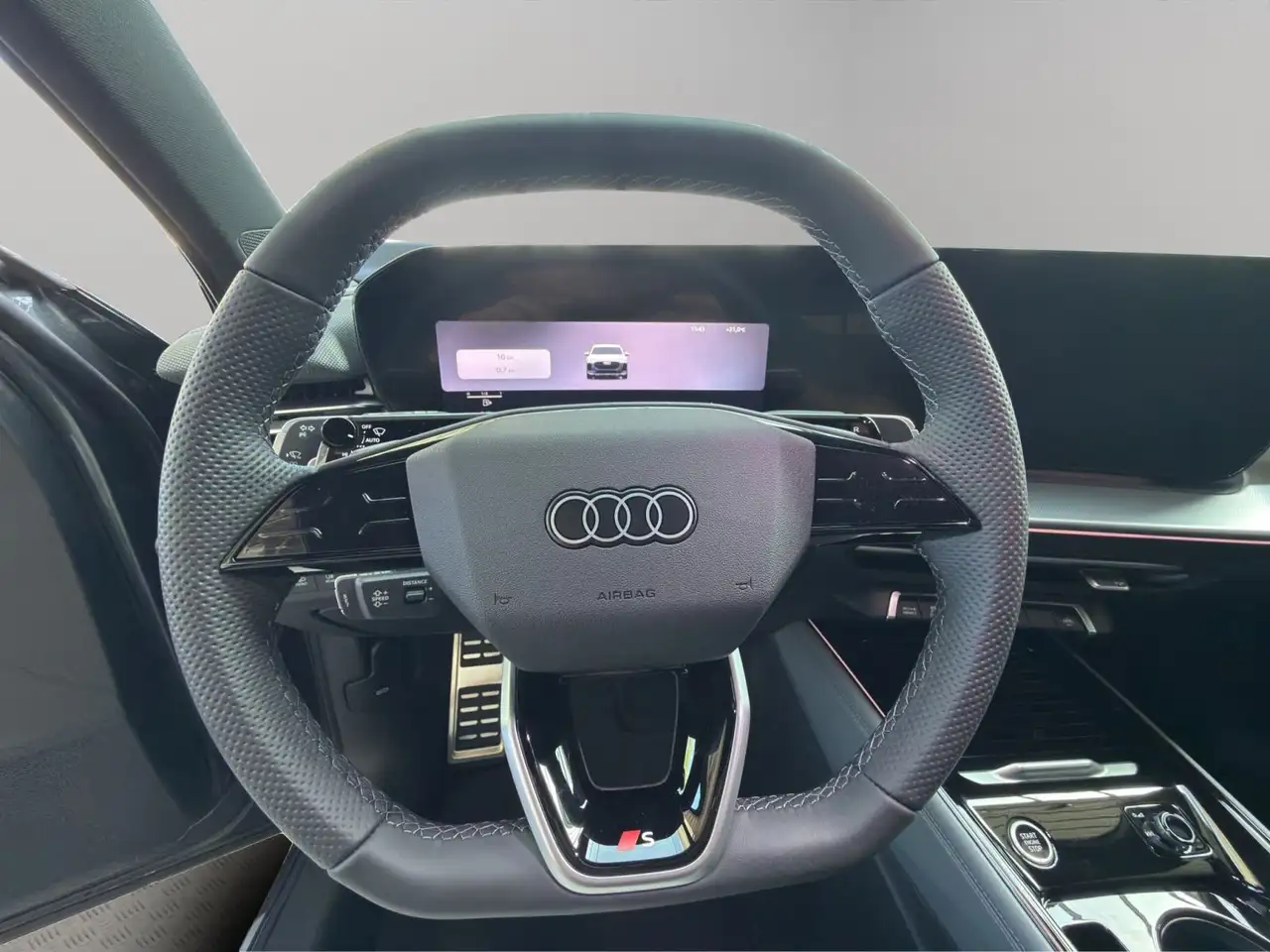 Audi Q3 SUV TFSI S line LED Navi Pano AHK 19" Rü 10