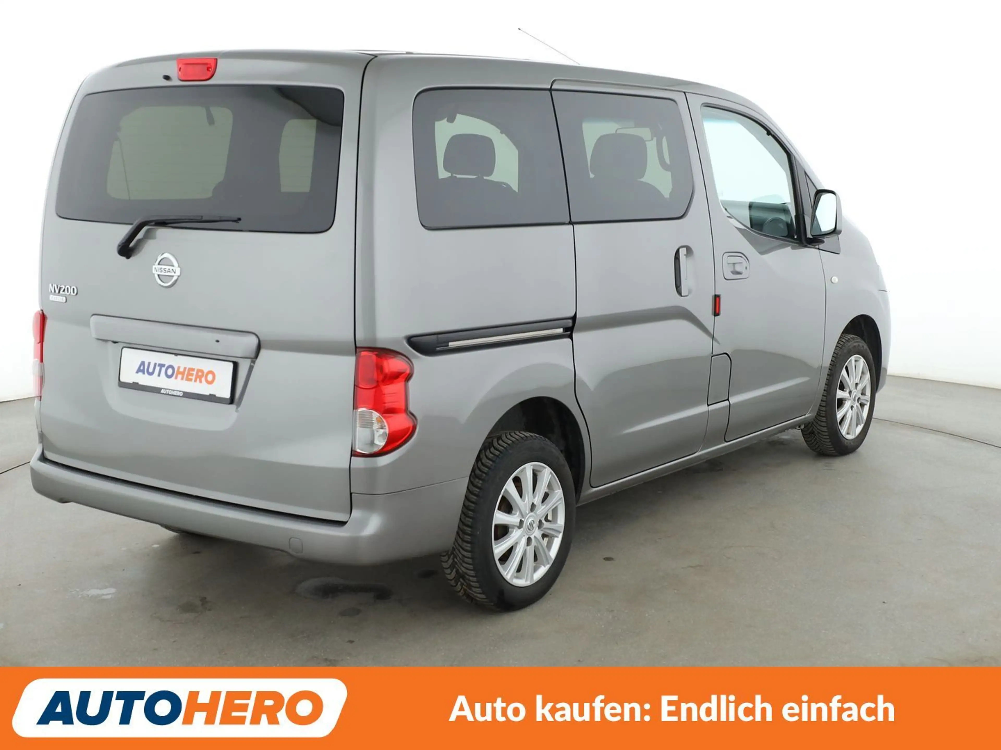Nissan Evalia 1.5 dCi Evalia Tekna*NAVI*TEMPO*CAM*SHZ*ALU* — photo 6