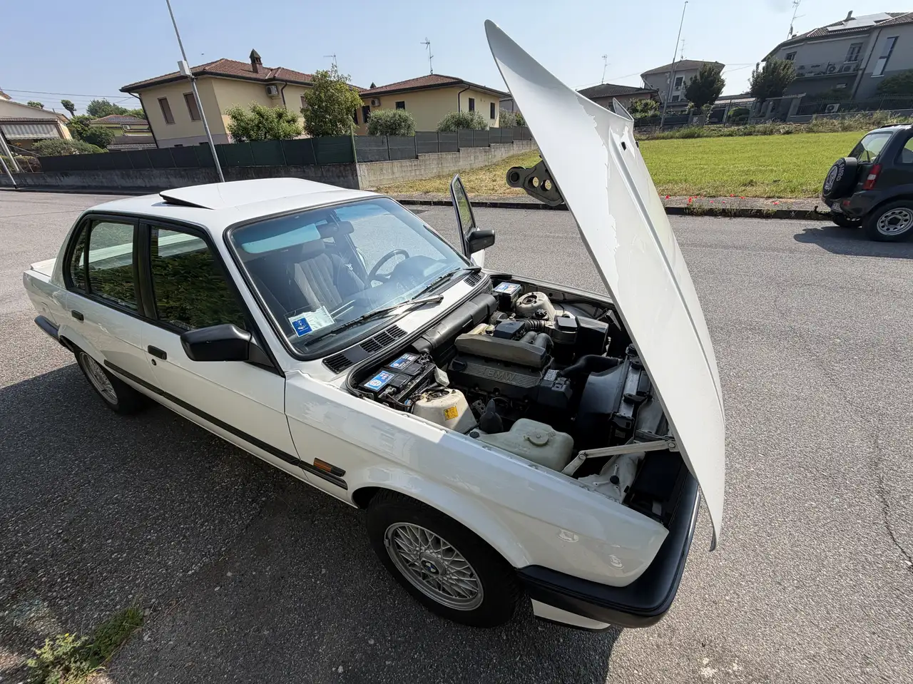 BMW 318i, foto 6