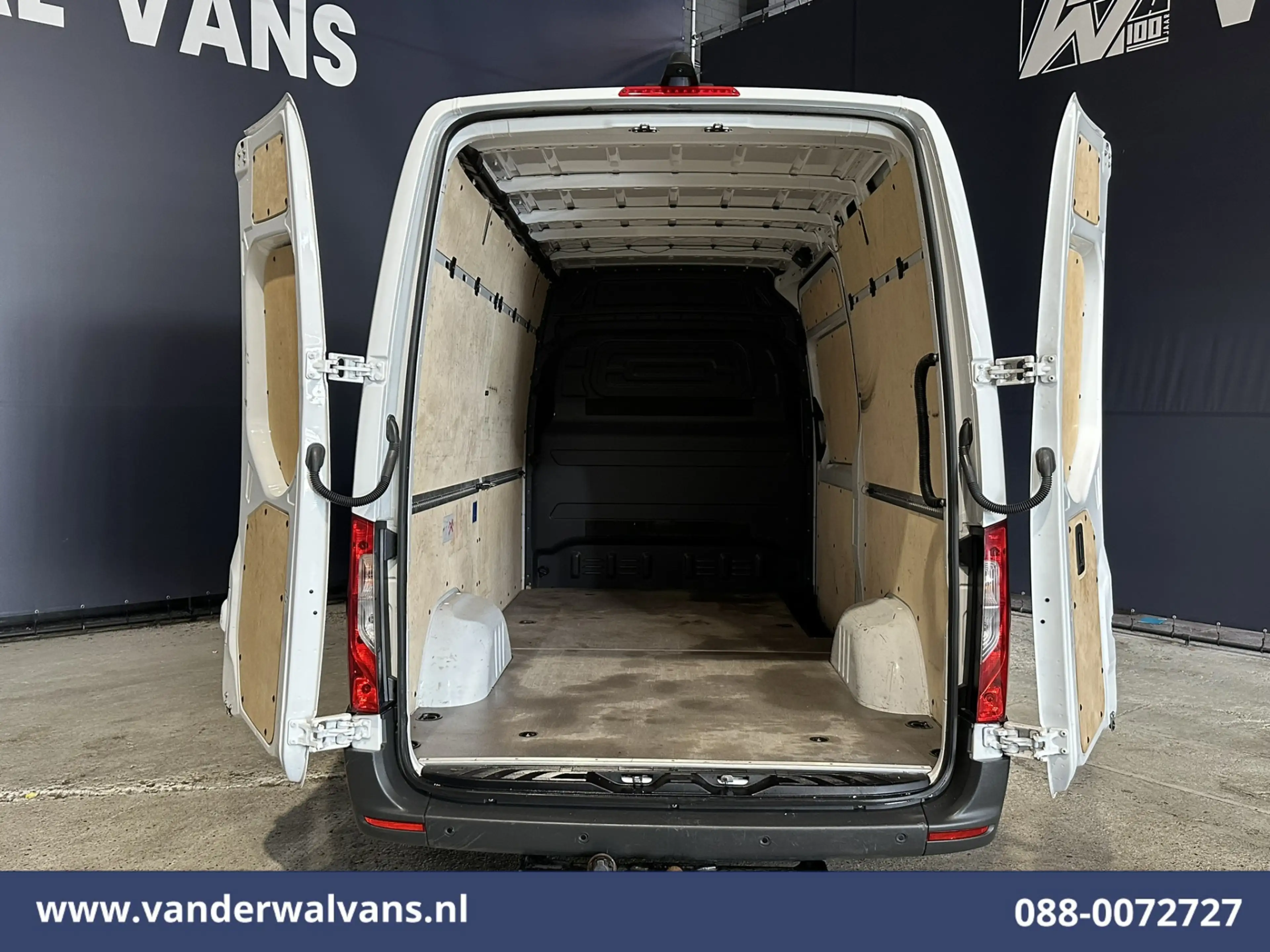 Mercedes-Benz Sprinter 317 CDI 170pk L2H2 Euro6 Airco | Camera | Navigati — photo 13
