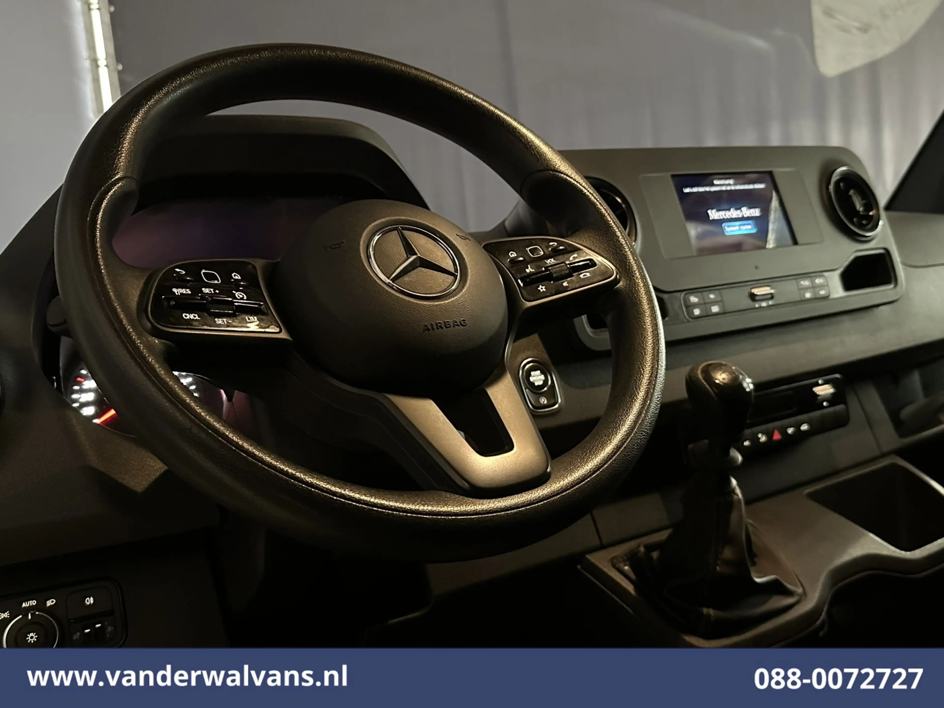 Mercedes-Benz Sprinter 317 CDI 170pk L2H2 Euro6 Airco | Camera | Navigati — photo 16
