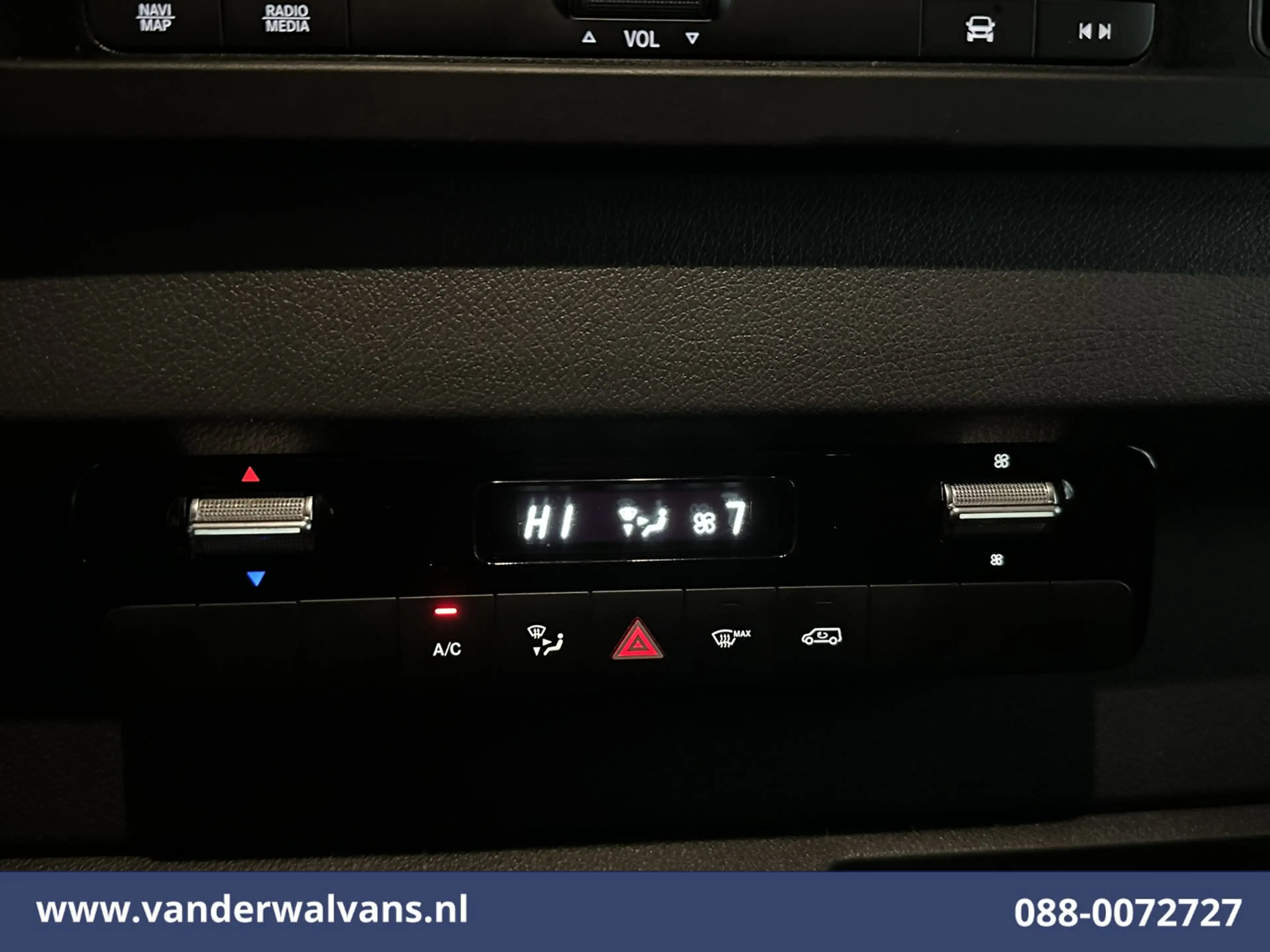 Mercedes-Benz Sprinter 317 CDI 170pk L2H2 Euro6 Airco | Camera | Navigati — photo 7