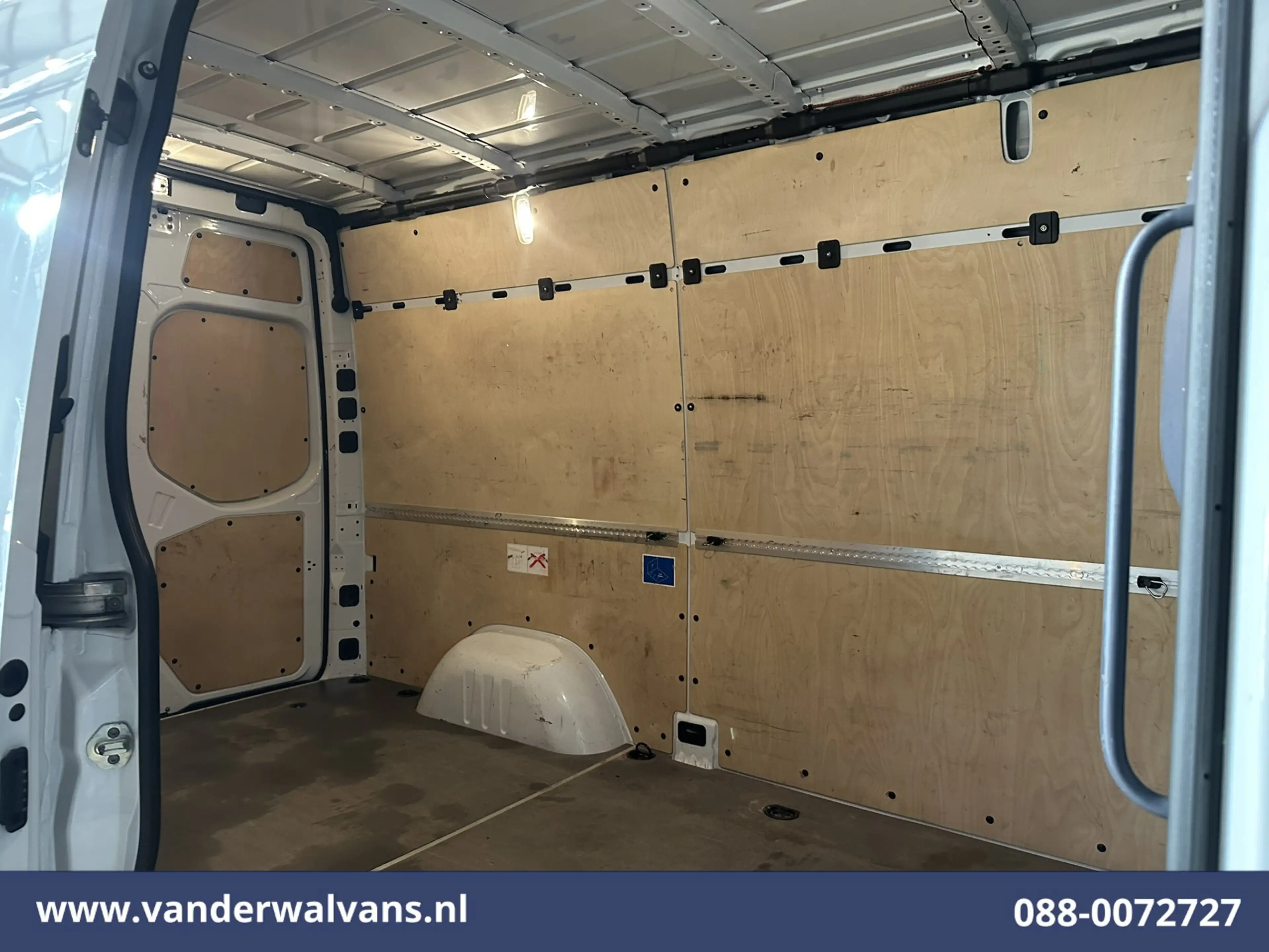 Mercedes-Benz Sprinter 317 CDI 170pk L2H2 Euro6 Airco | Camera | Navigati — photo 14