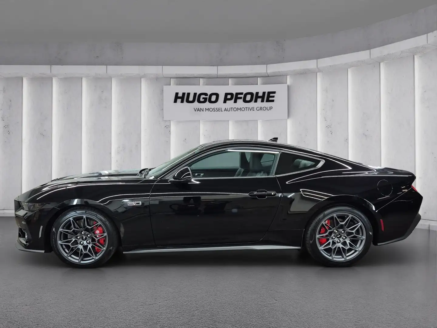 Ford Mustang GT 5.0 Ti-VCT V8 Auto Coupé Schwarz - 2