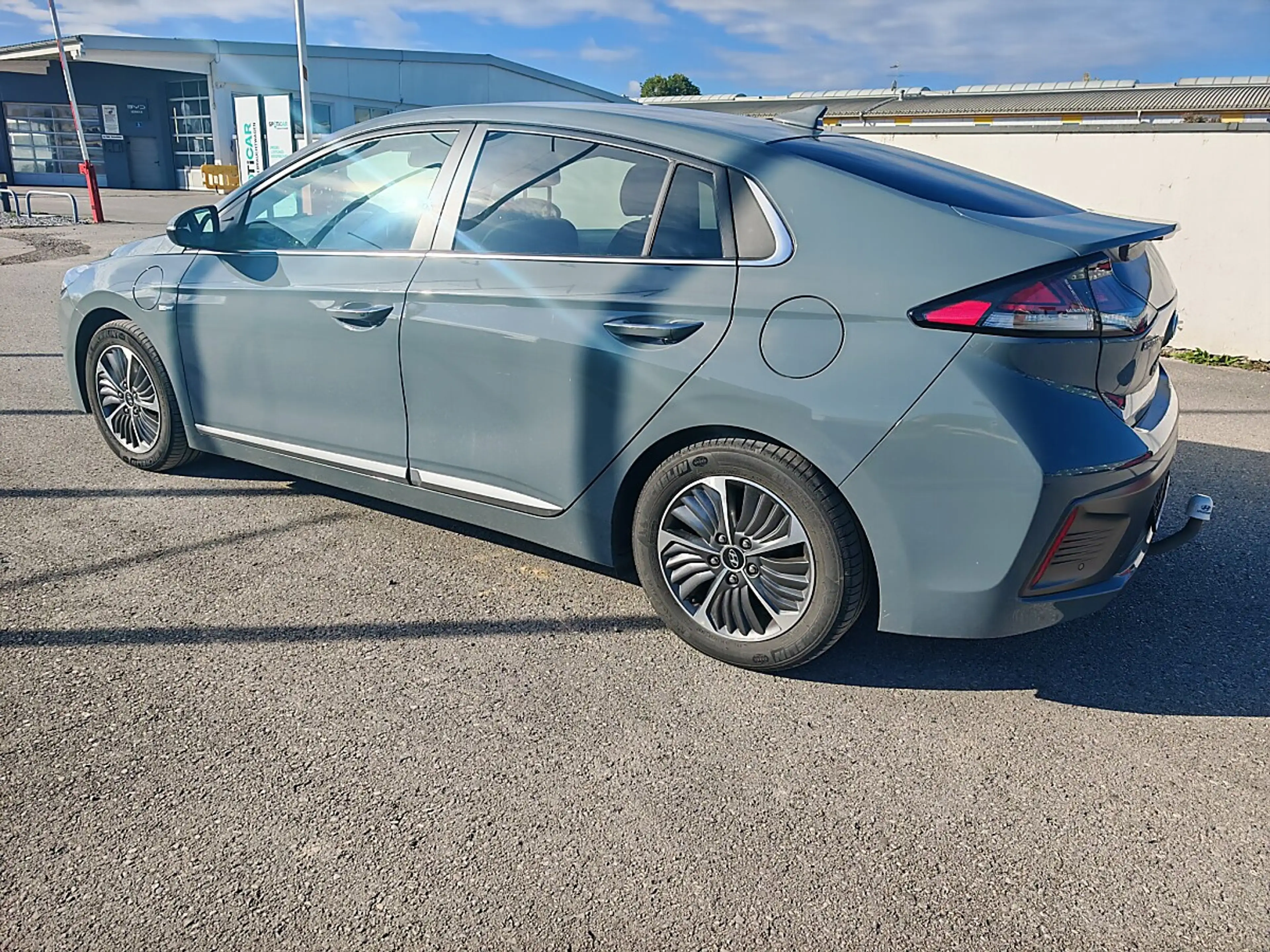 Hyundai IONIQ 1,6 GDI Hybrid LEVEL 5 Plug-In Hybrid (Euro — photo 6