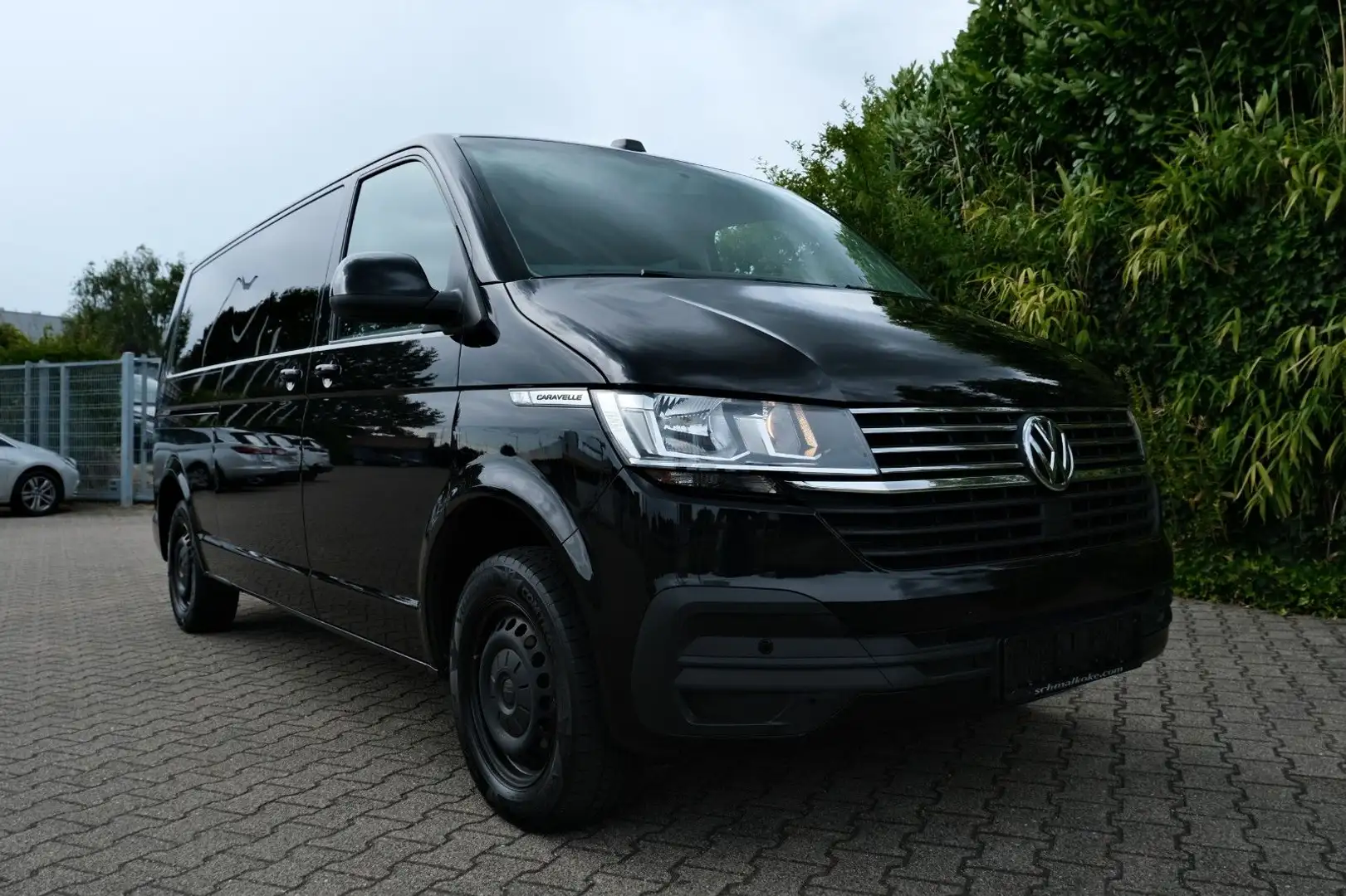 Volkswagen T6 Caravelle T6.1 Caravelle Comfortline DSG 9 Sitze Lang SHZ Negru - 1
