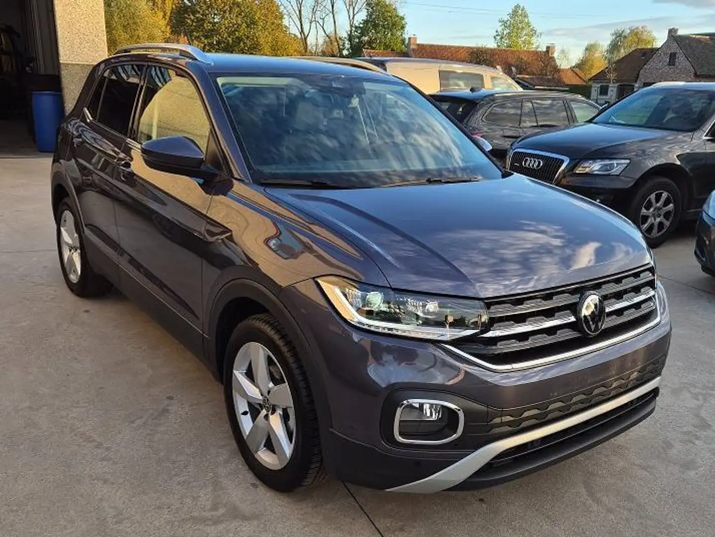 Volkswagen T-Cross 1.0 TSI Style - Full Option/DSG/TREKHAAK/LED/NAVI Gris - 2