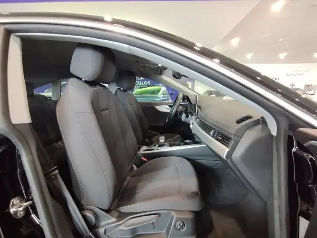 Audi A5 view 19