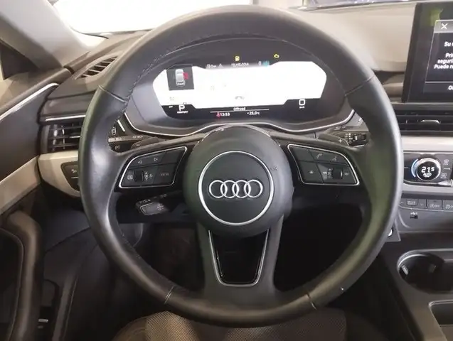 Audi A5 view 9