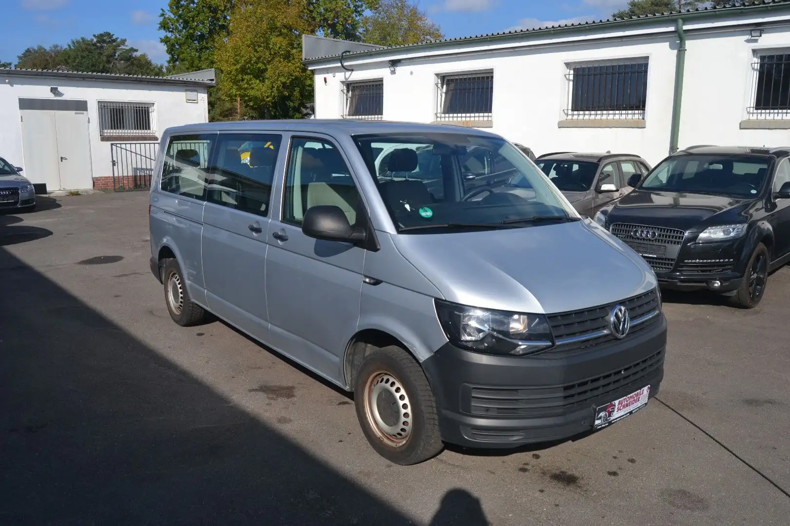 Volkswagen T6 Transporter Kasten-Kombi  Lang 9 Sitze Silber - 2