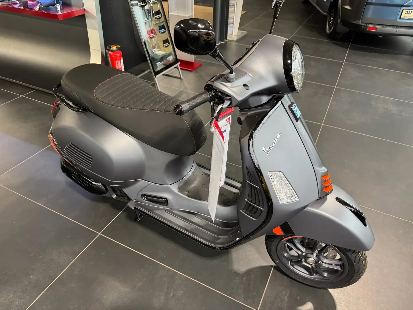 Vespa GTS 125 Supersport ABS sofort verfügbar Euro 5+ Gri - 2