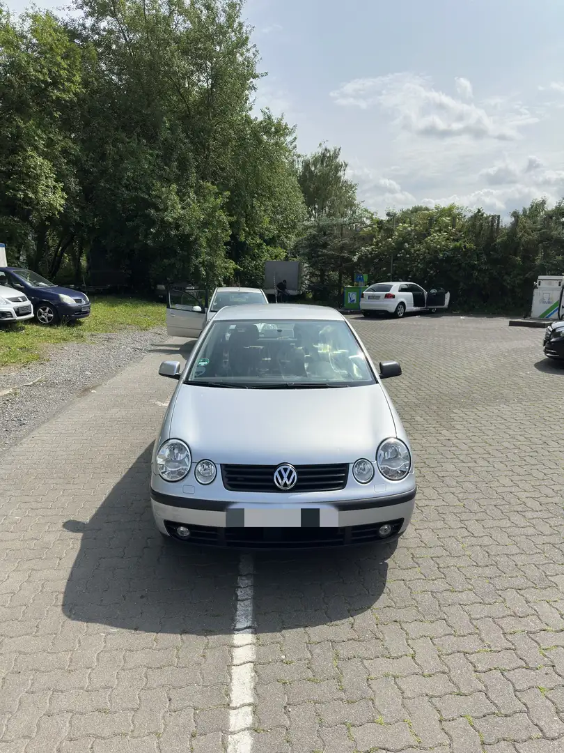 Volkswagen Polo 1.2 9N 2002 - Gepflegt - TÜV NEU! - 1