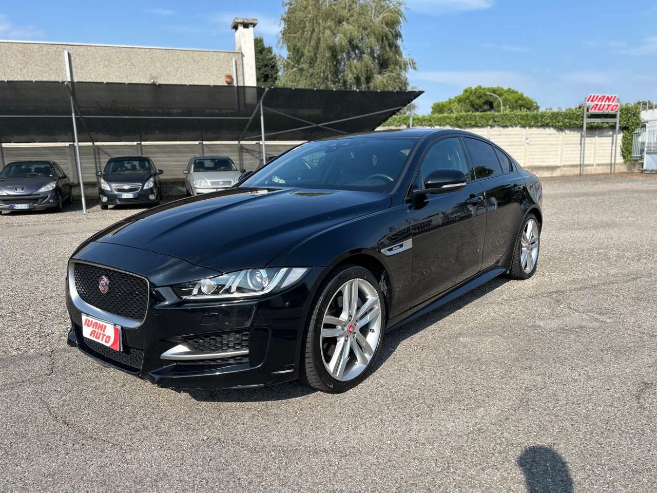 Jaguar XE XE 2.0 D Turbo aut. Portfolio