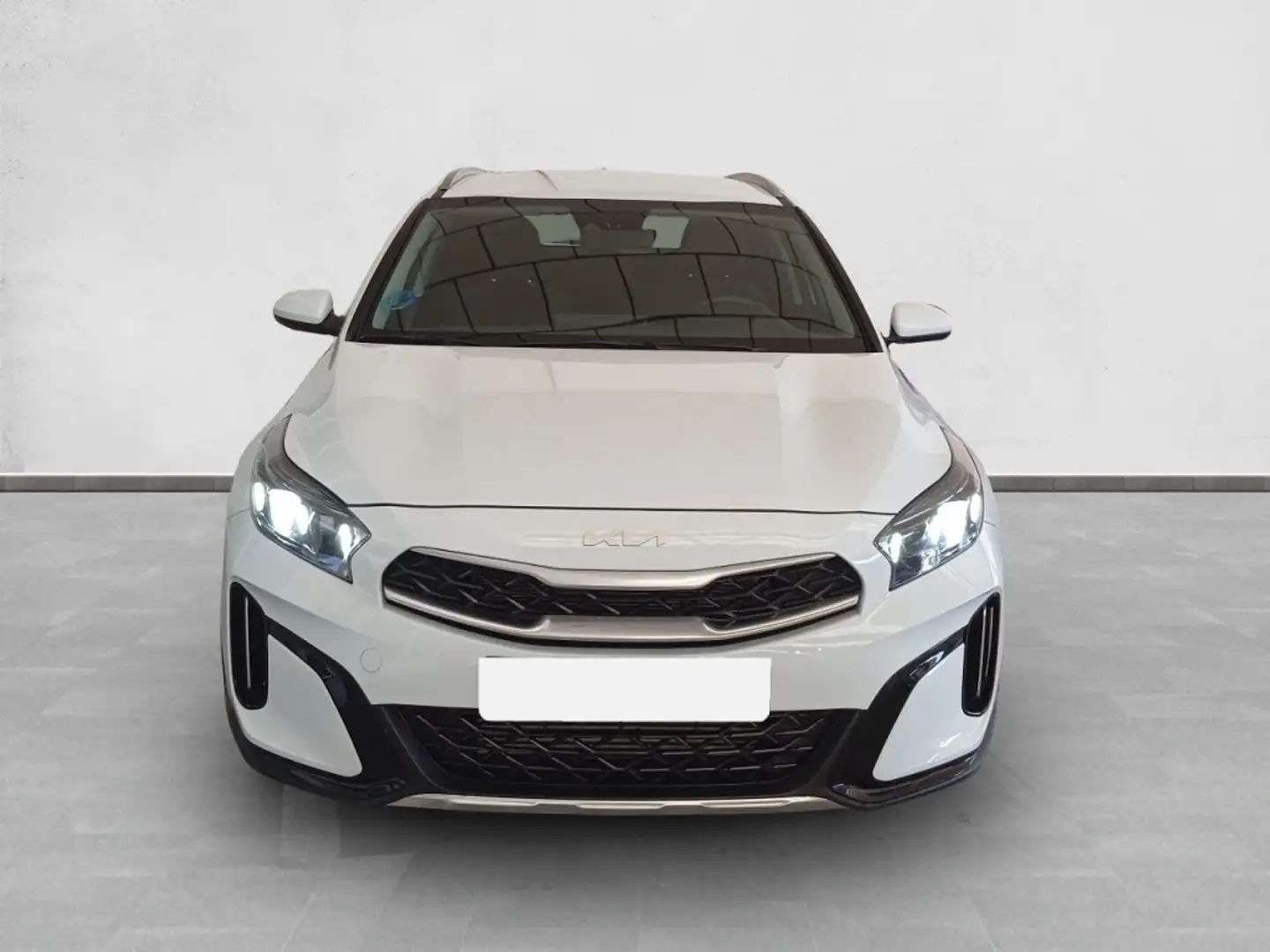 Kia XCeed 1.6 MHEV iMT Drive 136 Blanco - 2