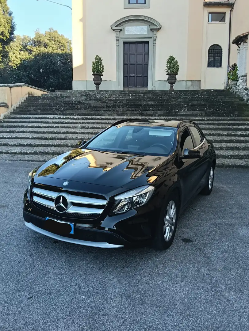 Mercedes-Benz GLA 180 d Automatic Sport - 1
