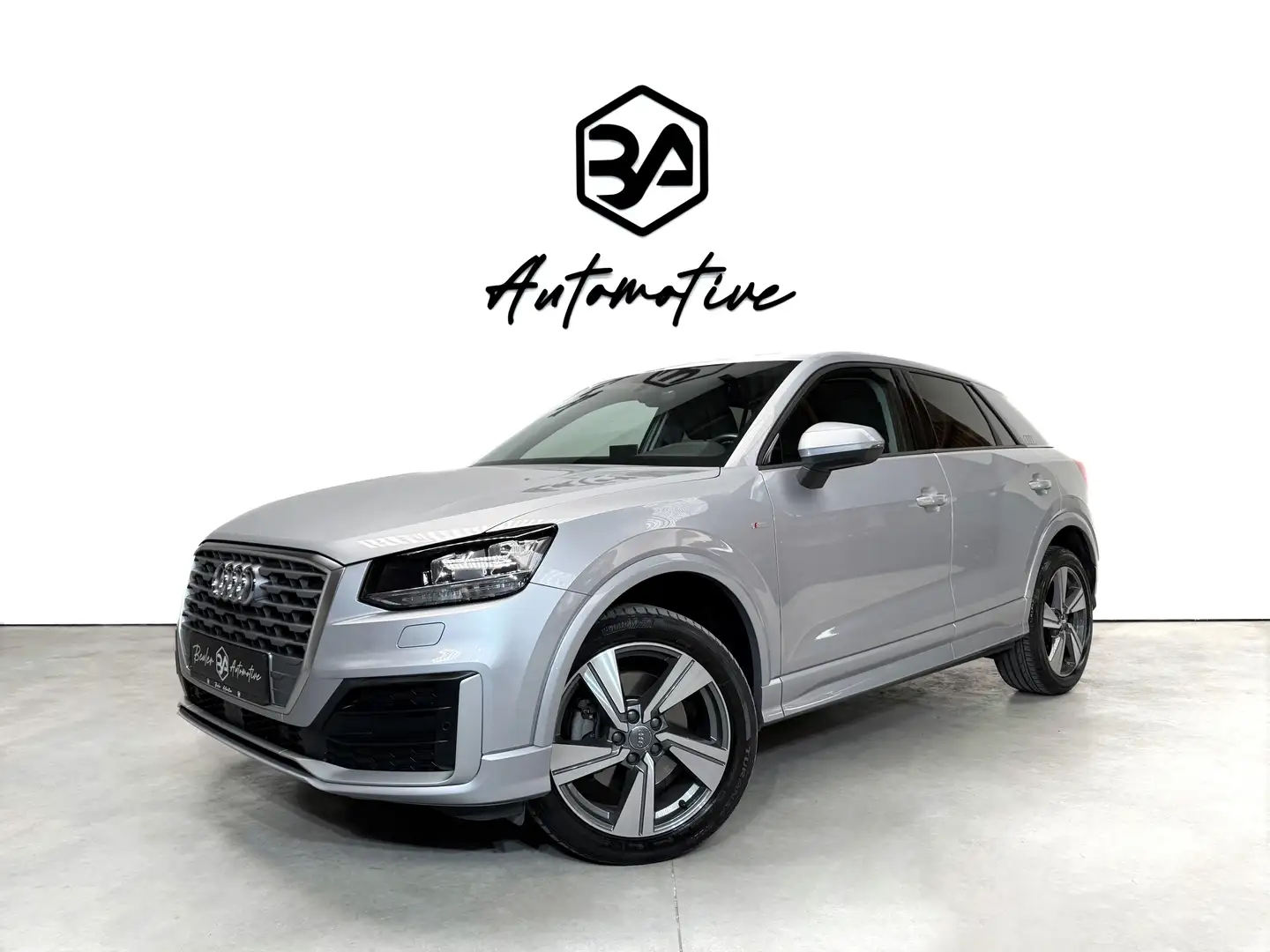 Audi Q2 1.4 TFSI  S tronic | S LINE Grau - 2