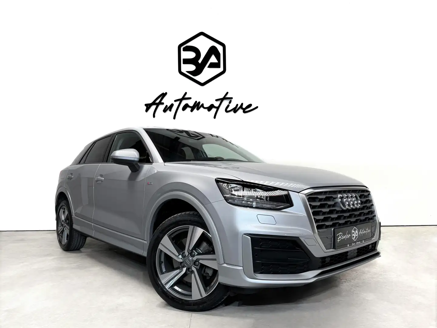 Audi Q2 1.4 TFSI  S tronic | S LINE Grau - 1