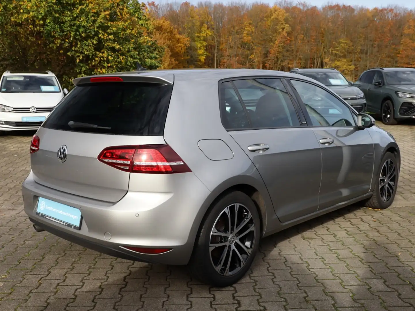 Volkswagen Golf VII ALLSTAR R-LINE TDI XENON PANORAMA NAVI SHZ Argento - 2