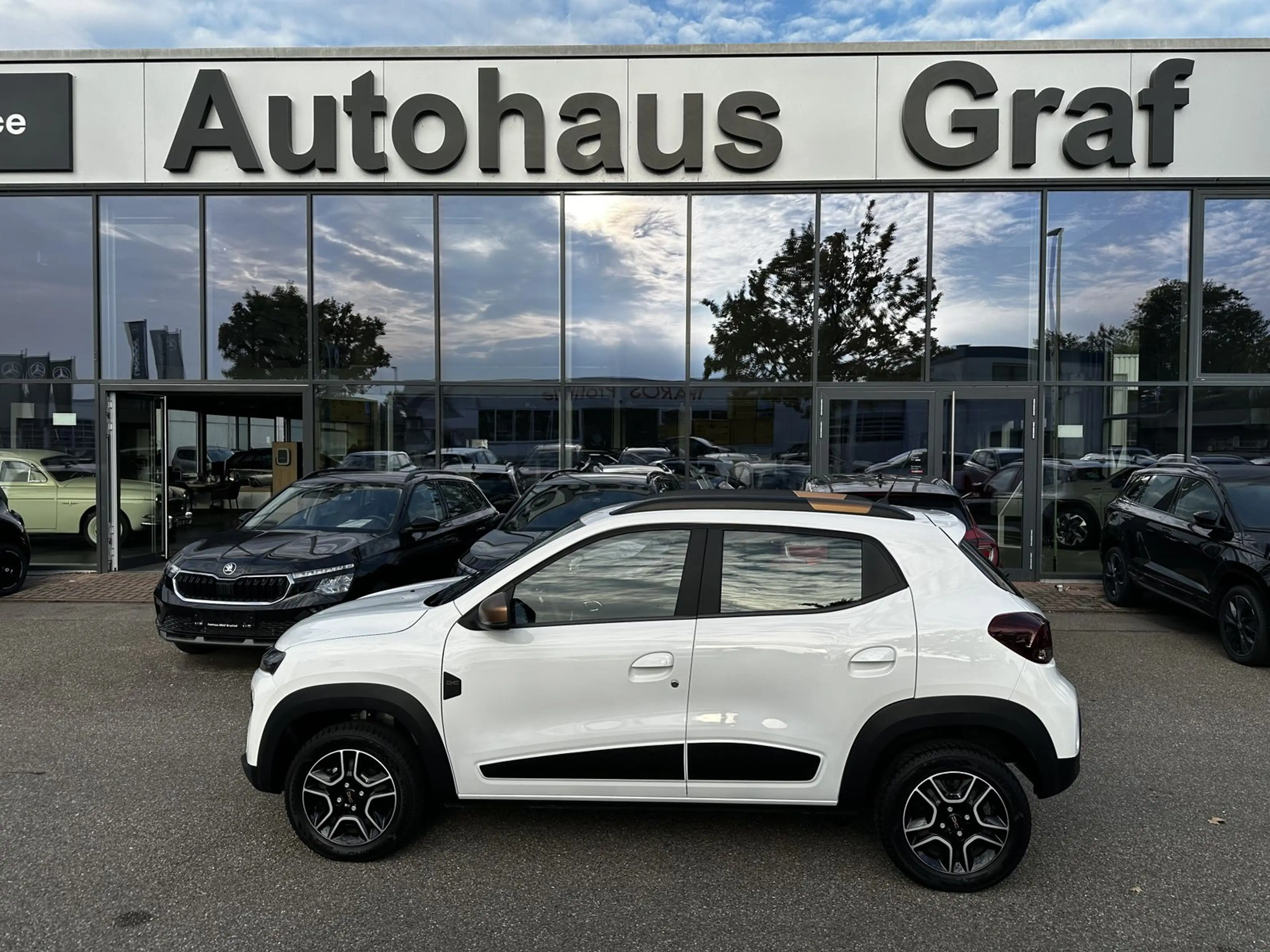 Dacia Spring Spring CCS 65 Extreme — photo 4