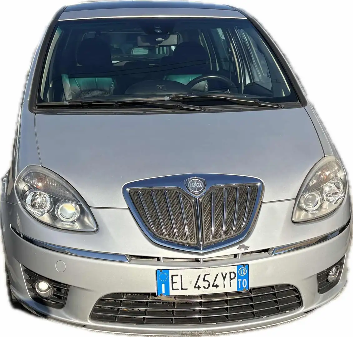 Lancia MUSA 1.4 8V Ecochic (GPL) Platinum Grigio - 2