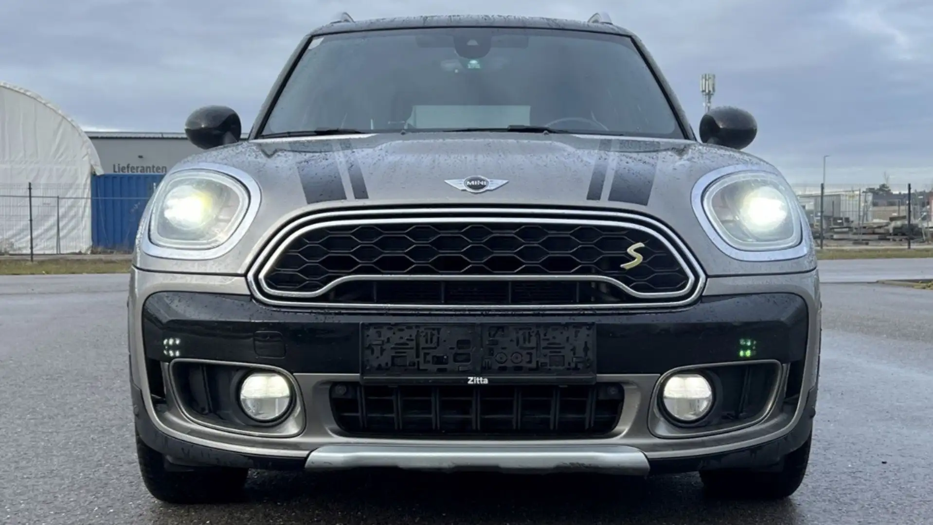 MINI Cooper Countryman Hybrid PHEV SE ALL4 Aut. Grau - 2