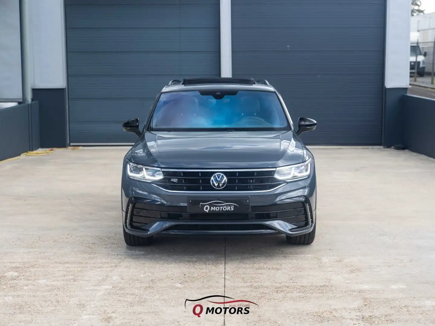 Volkswagen Tiguan 1.5 TSIDSG R-Line-PANO-360-KEYL-ACC-HUD-MEGA VOL Grau - 2