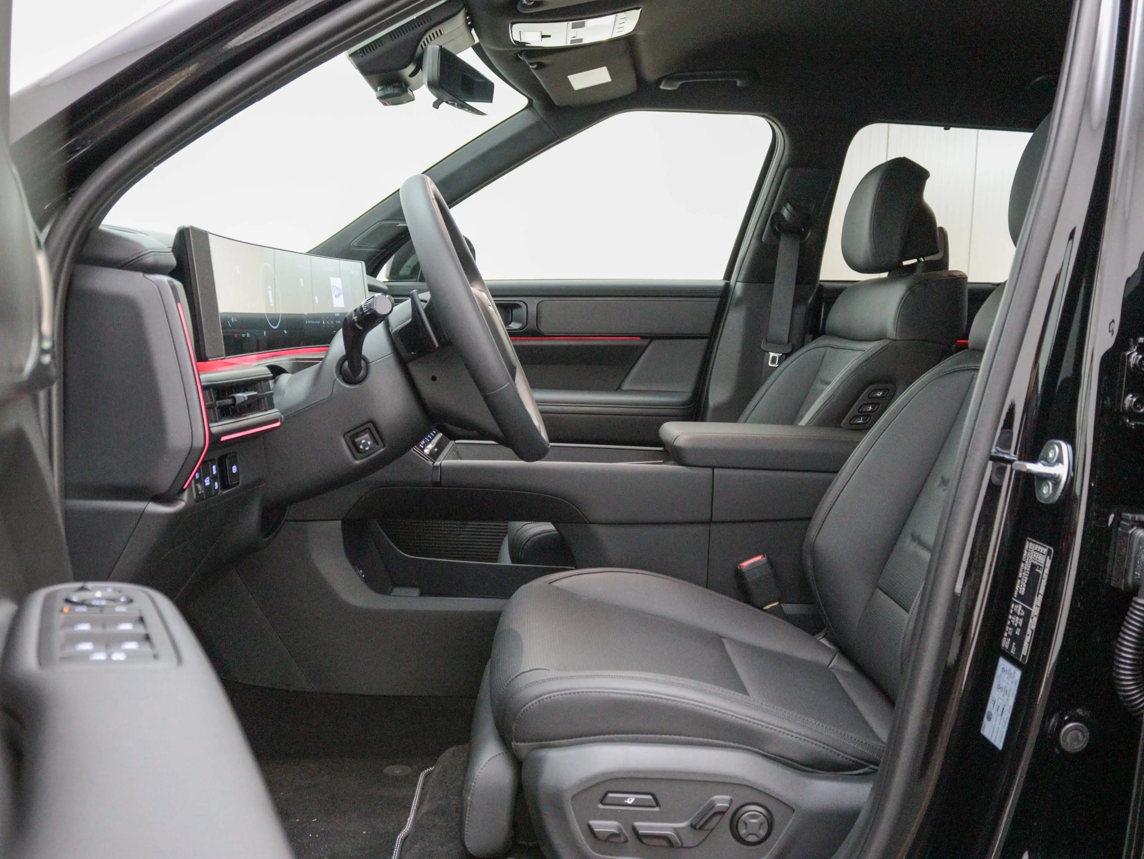 Hyundai SANTA FE 1.6 T-GDI PHEV Black Line - PHEV (Abyss Black Pear — photo 14