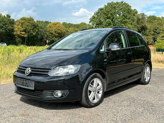 2012 Volkswagen Golf in Black for sale