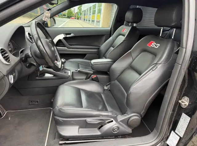Audi S3 view 10