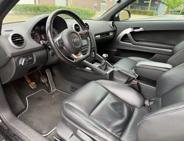 Audi S3 view 11