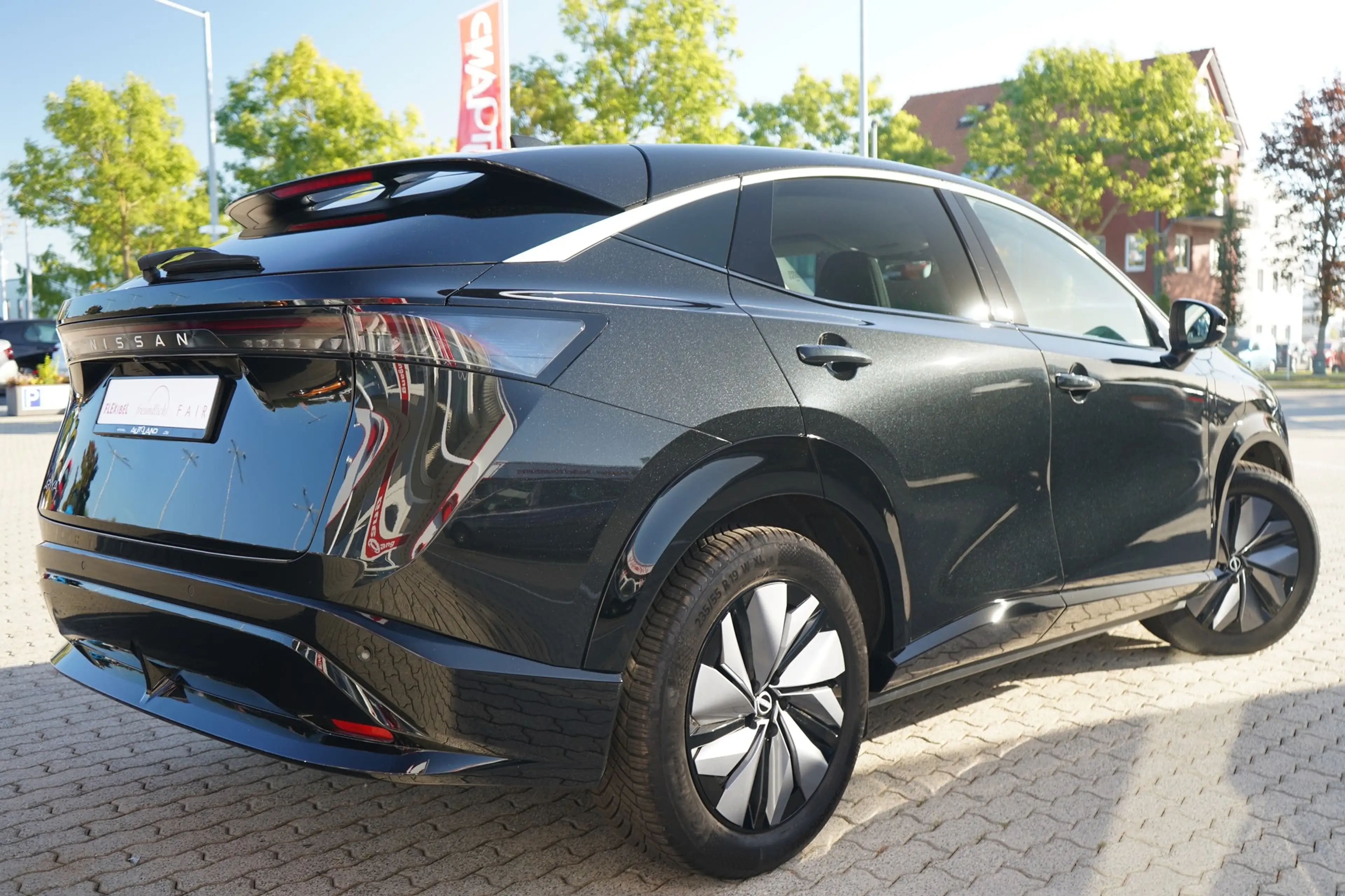 Nissan Ariya LED Navi Kamera 360° Teilleder — photo 14