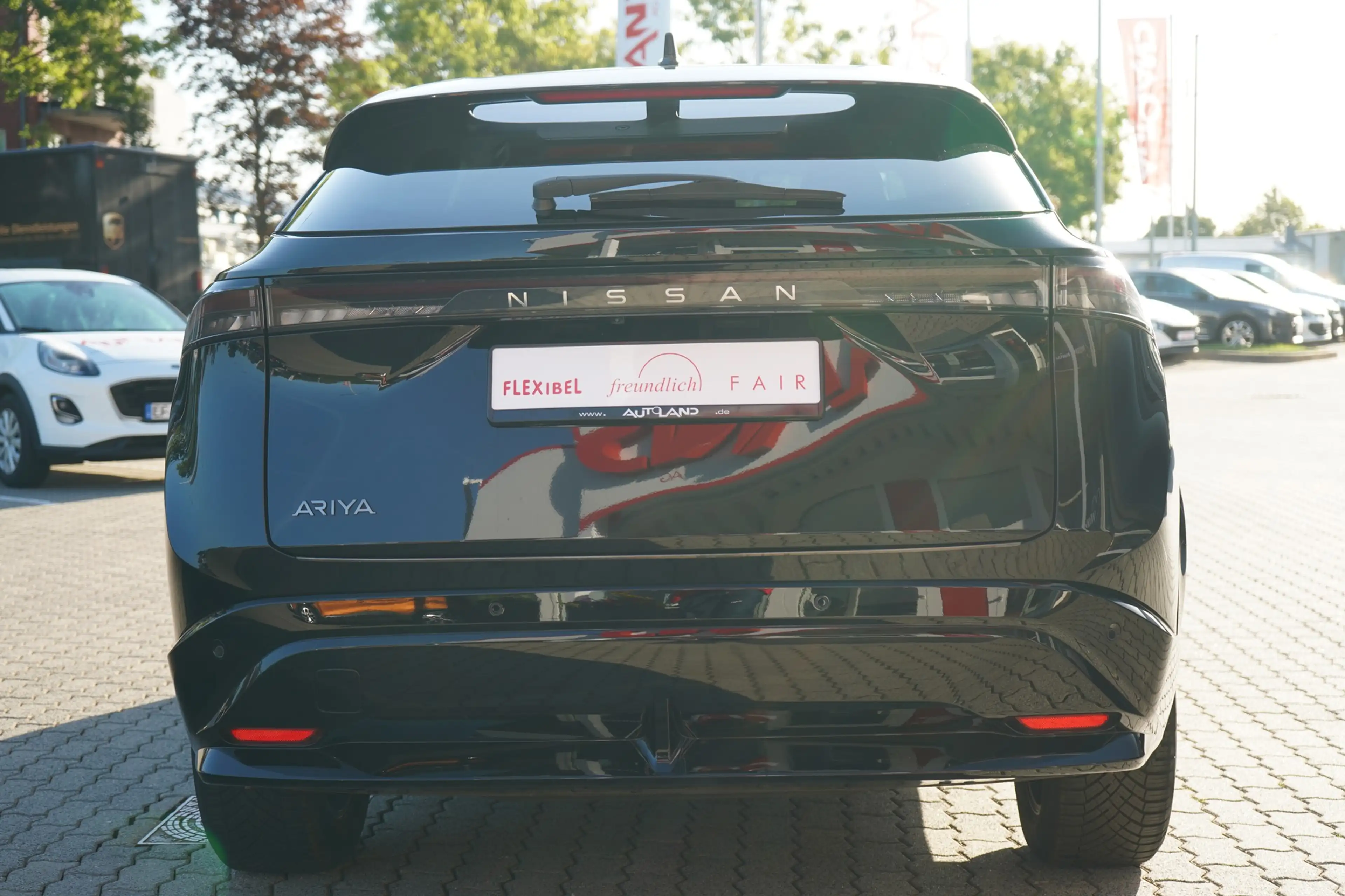 Nissan Ariya LED Navi Kamera 360° Teilleder — photo 7