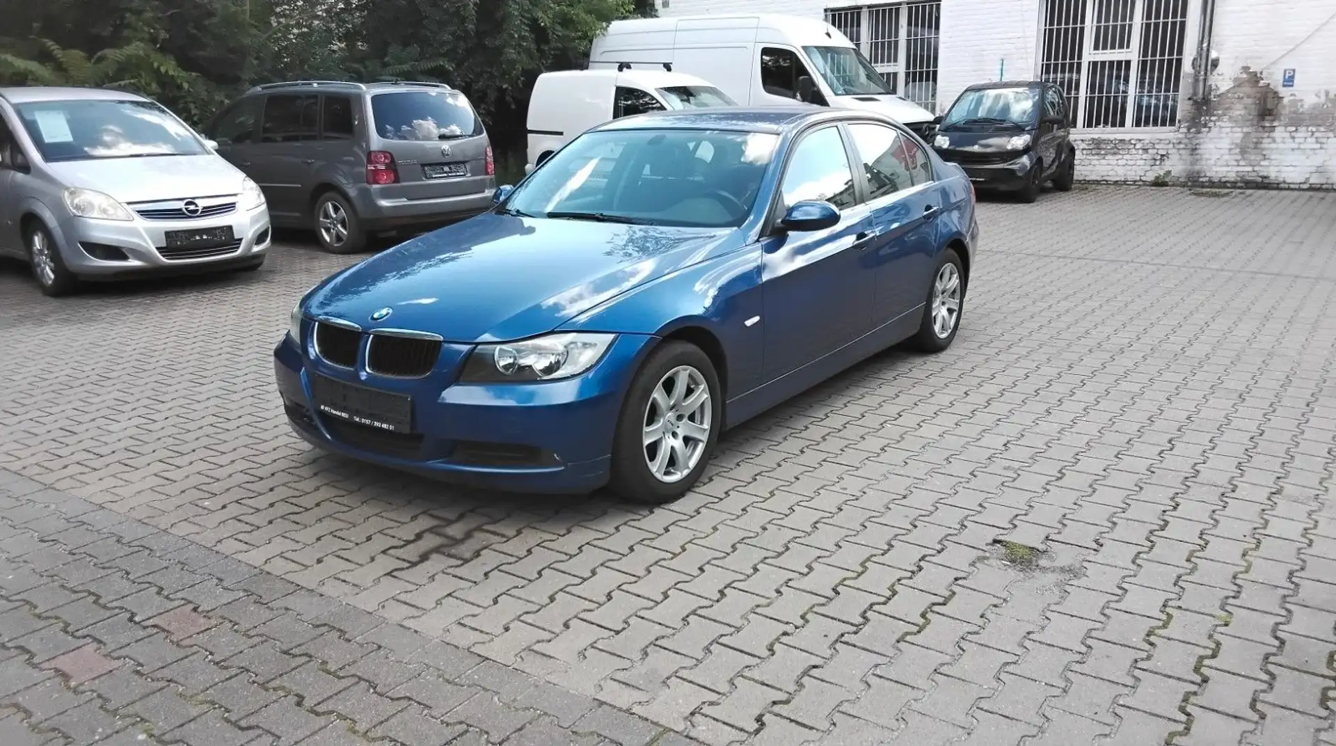 BMW 318 i Limousine Neuer Tüv Blauw - 1